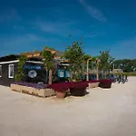 Marina Azzurra *
