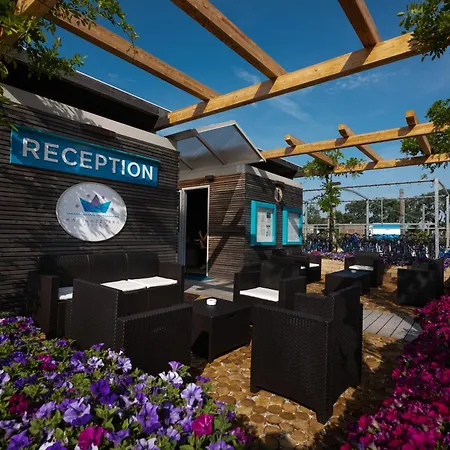 Campsite Marina Azzurra *